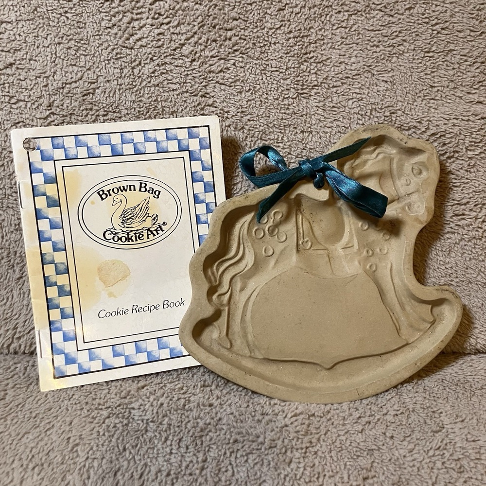 VINTAGE BROWN BAG COOKIE‎ ART 1984 ROCKING HORSE CHRISTMAS COOKIE MOLD 6.5" Tall